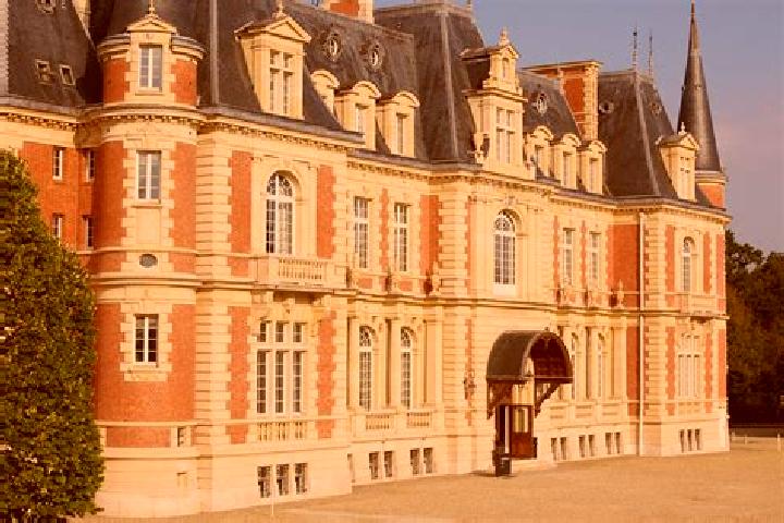 Zoe, 29 — Escort in Fontaines, France