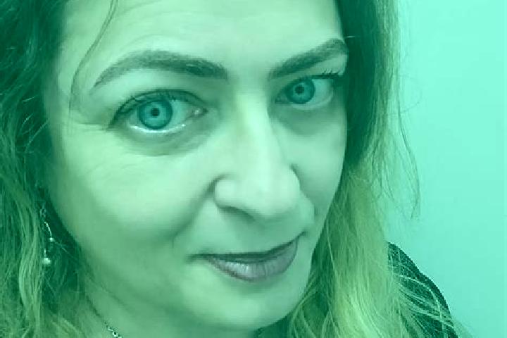 Zoe, 29 — Escort in Passos, Brazil