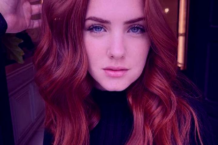 Zoe, 30, a auburn blue-eyed middle eastern companion based in Beylagan. Offering Roleplay, OWO, Party Girl, Couples, CIM. Available for incall and outcall, o...