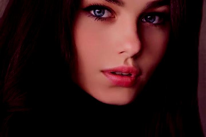 Zoe, 30, a black dark-eyed european companion based in Tekal de Venegas. Offering Domination, Deep French Kissing, Tantra. Available for incall and outcall, ...
