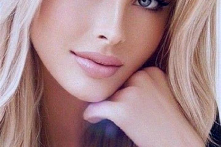 Zoe, 30, a dark blonde amber-eyed caucasian companion based in Dolna Suca. Offering OWO, GFE, Duos, CIM, A-Level. Available for incall and outcall, day and e...