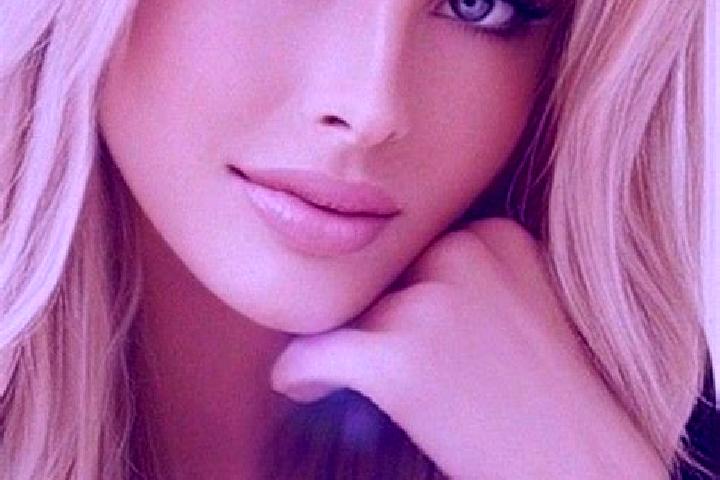 Zoe, 30, a dark blonde dark-eyed caucasian companion based in Val Vomano. Offering Massage, Tantra, BDSM, A-Level. Available for incall and outcall, overnigh...