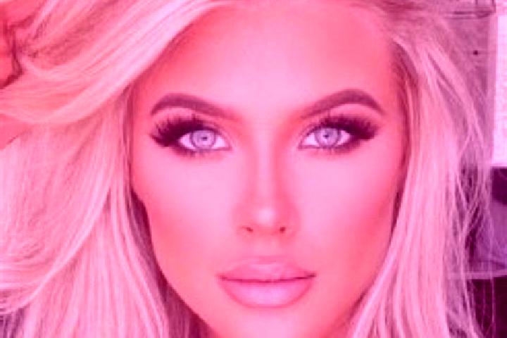 Zoe, 30, a platinum blonde dark-eyed caucasian companion based in Vinuelas. Offering OWO, A-Level, Couples, Duos. Available for incall and outcall, day and e...