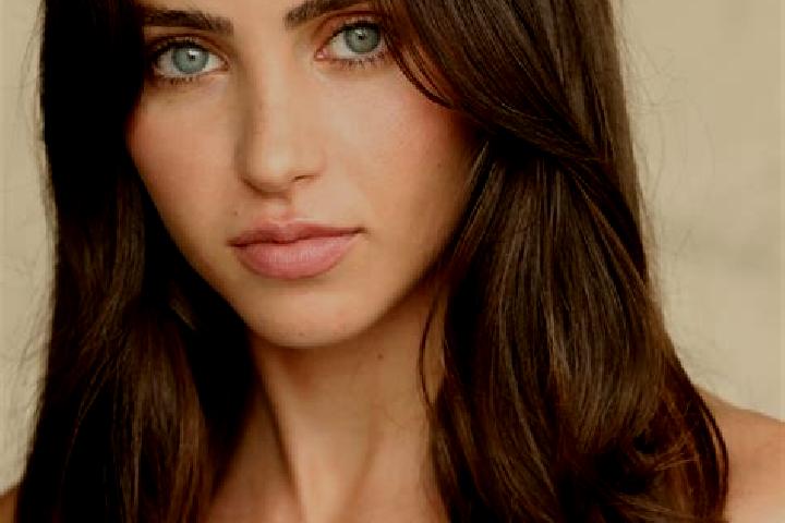 Zoe, 30, a red dark-eyed latina companion based in Lozhki. Offering Striptease, Prostate Massage, Massage, BDSM. Available for incall and outcall, overnight ...
