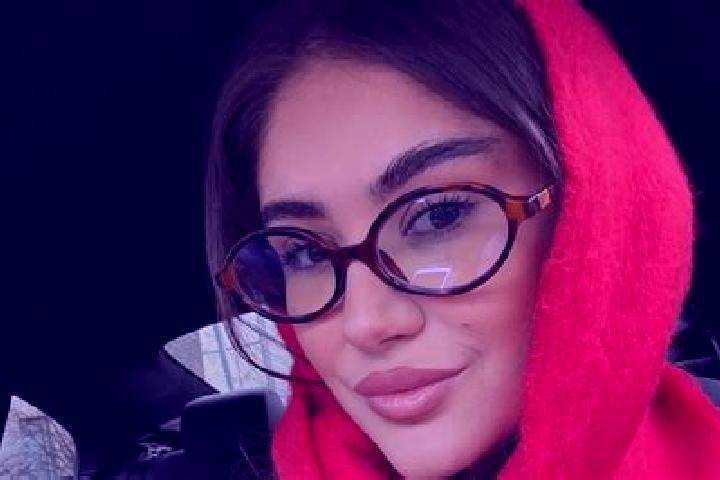 Zoe, 30 — Escort in Akkaya, Turkey