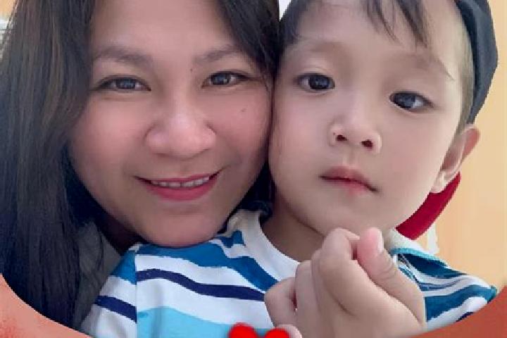 Zoe, 30 — Escort in Bangko, Indonesia