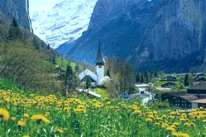 Zoe, 30 — Escort in Blecherette, Switzerland