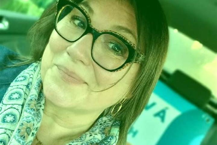 Zoe, 30 — Escort in Busnes, France