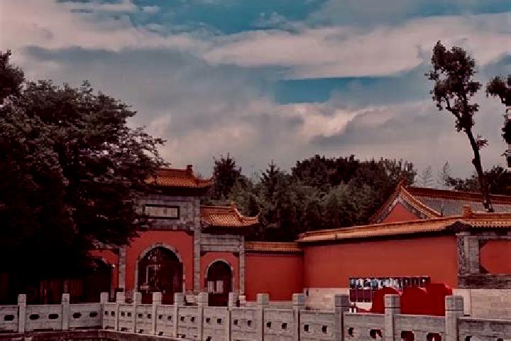 Zoe, 30 — Escort in Chaotian, China