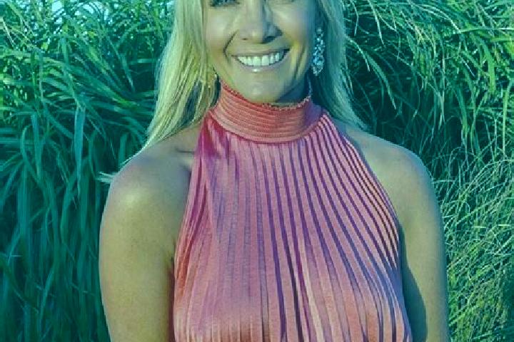 Zoe, 30 — Escort in Evanston, United States