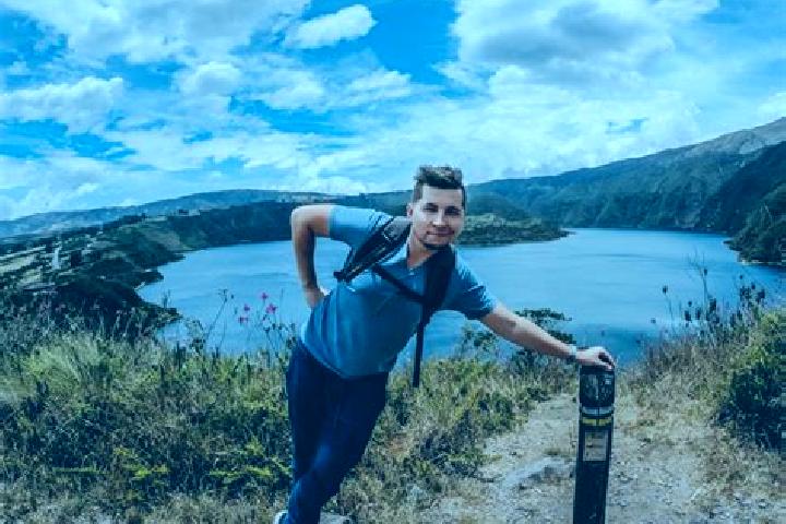 Zoe, 30 — Escort in Valle Hermoso, Ecuador