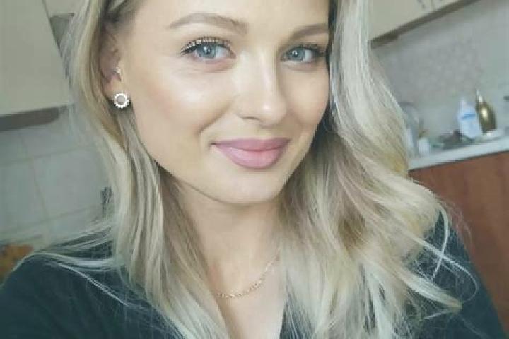 Zoe, 30 — Escort in Vozdovac, Serbia