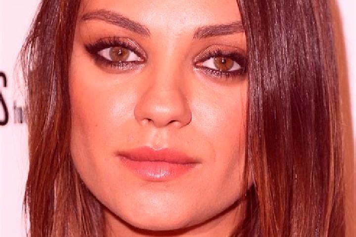 Zoe, 31, a auburn hazel-eyed middle eastern companion based in Esperaza. Offering BDSM, Tantra, Girlfriend Experience. Available for incall and outcall, day ...
