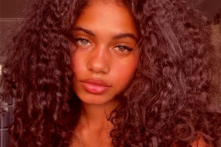 Zoe, 31, a black grey-eyed ebony companion based in Xiache. Offering CIM, Erotic Massage, Duos. Available for incall and outcall, day and evening dates.