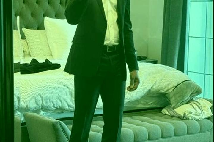 Zoe, 32, a black dark-eyed mixed companion based in Shangi. Offering Duos, GFE, 69, Travel Companion, BDSM. Available for incall and outcall, overnight booki...