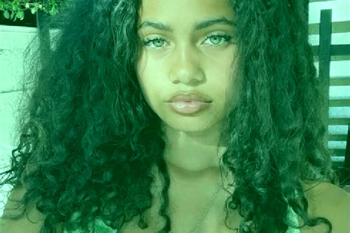 Zoe, 32, a black green-eyed mixed companion based in Calicanto 2da. Seccion. Offering Domination, Massage. Available for incall and outcall, day and evening ...
