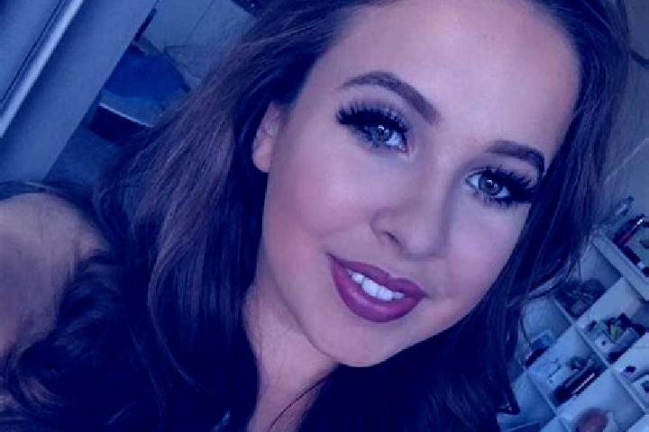 Zoe, 32, a red blue-eyed caribbean companion based in Cleobury Mortimer. Offering Fetish, A-Level, Domination. Available for incall and outcall, day and even...