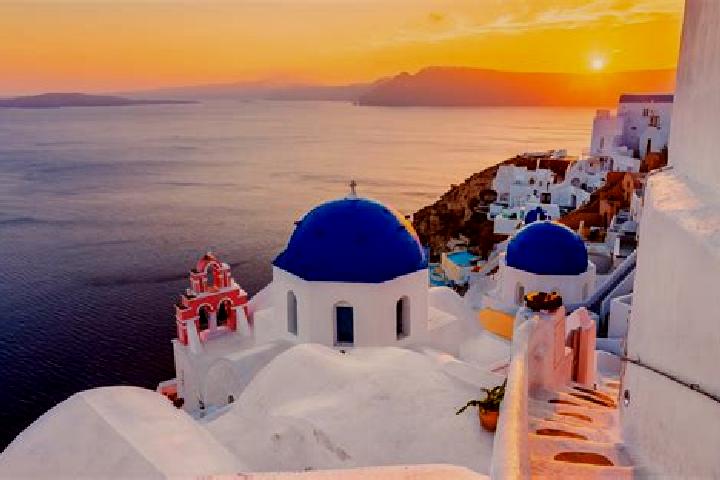 Zoe, 32 — Escort in Mavrodendri, Greece