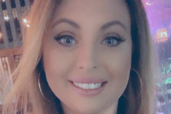 Zoe, 32 — Escort in Simpsonville, United States