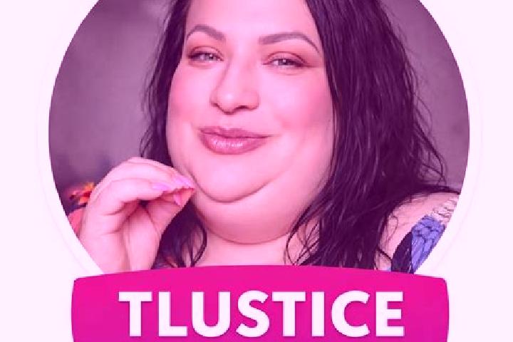 Zoe, 32 — Escort in Tlustice, Czech Republic
