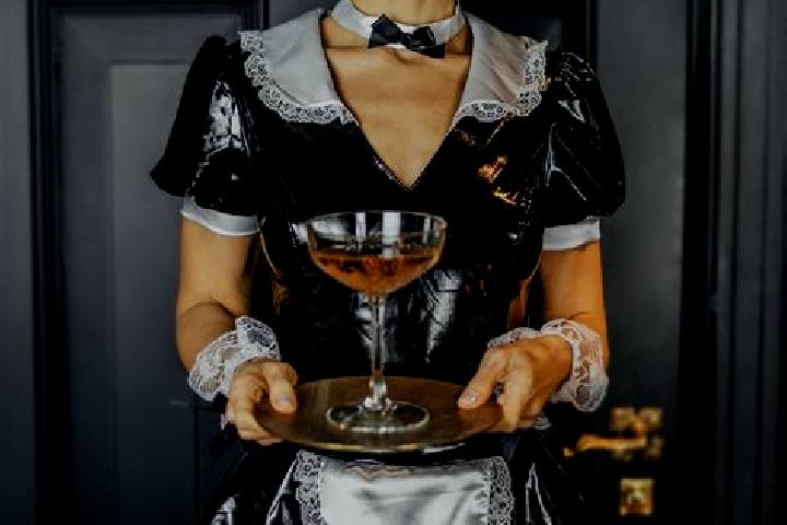 Zoe, 33, a black blue-eyed caucasian companion based in Beaufort. Offering CIM, A-Level, BDSM. Available for incall and outcall, day and evening dates.