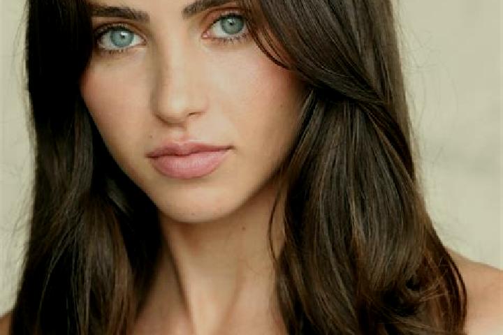 Zoe, 33, a black brown-eyed slavic companion based in Simmerath. Offering Couples, Overnight, Party Girl, Domination. Available for incall and outcall, day a...