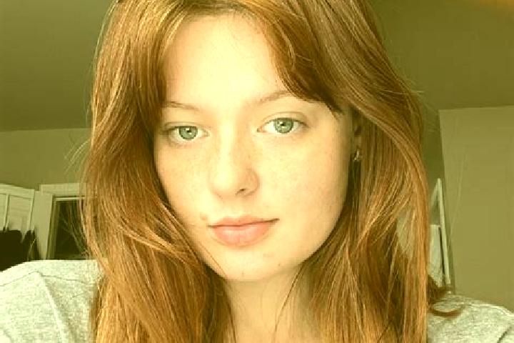 Zoe, 33, a dark blonde amber-eyed indian companion based in Chengalpattu. Offering 69, Duos, GFE. Available for incall and outcall, day and evening dates.