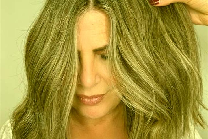 Zoe, 33, a dark blonde grey-eyed caribbean companion based in Chumikan. Offering Roleplay, Deep French Kissing, Duos, Dinner Date. Available for incall and o...