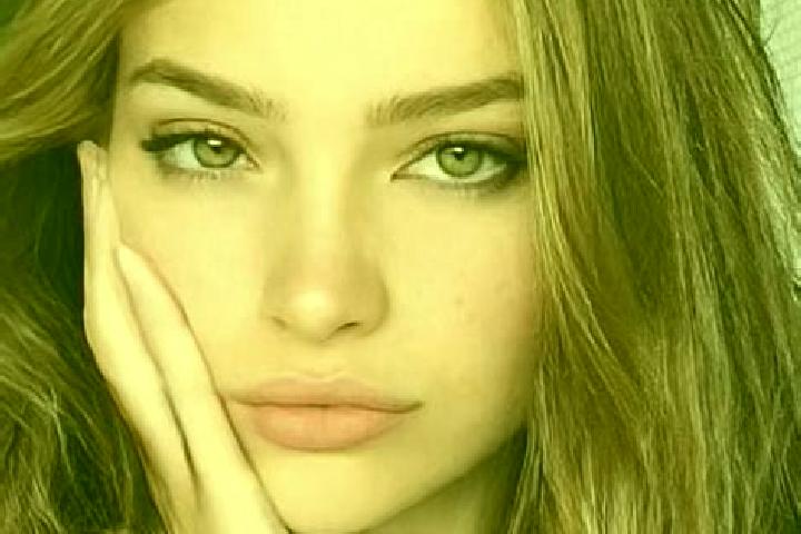 Zoe, 33, a dark blonde hazel-eyed latina companion based in Balgarevo. Offering Massage, Dinner Date, Duos, Erotic Massage. Available for incall and outcall,...