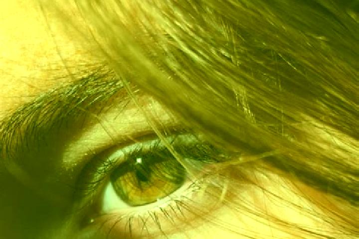 Zoe, 33, a red hazel-eyed caucasian companion based in The Boldons. Offering Tantra, Couples, Massage. Available for incall and outcall, day and evening dates.
