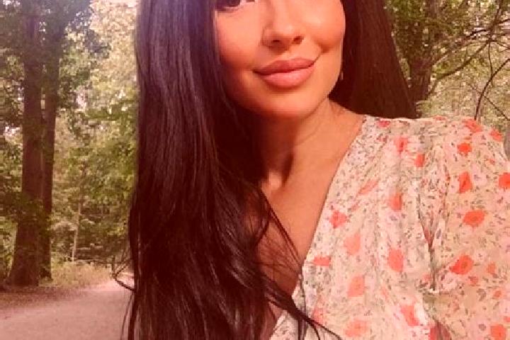 Zoe, 33 — Escort in Bila, Ukraine