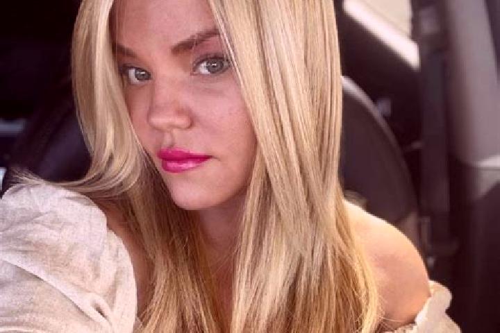 Zoe, 33 — Escort in Clemmons, United States