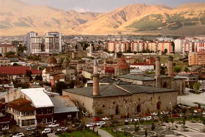 Zoe, 33 — Escort in Erzurum, Turkey