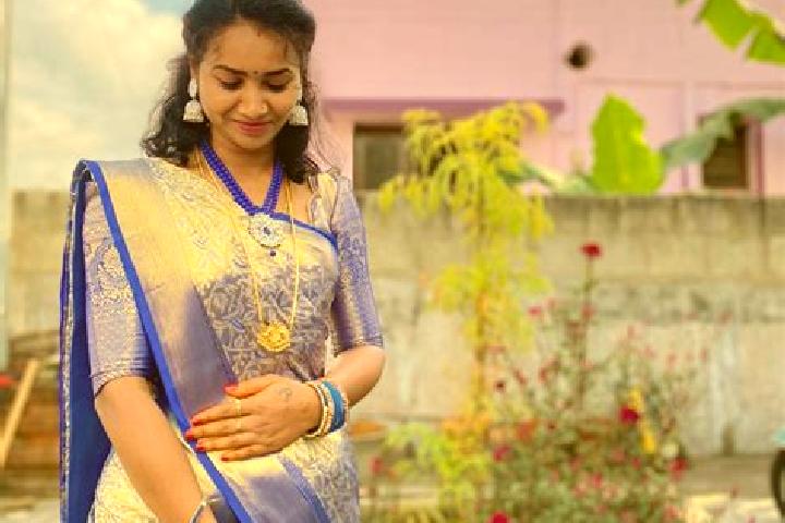 Zoe, 33 — Escort in Karaikkudi, India