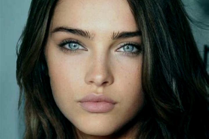 Zoe, 34, a brunette blue-eyed middle eastern companion based in Gehlweiler. Offering Girlfriend Experience, A-Level, Erotic Massage. Available for incall and...