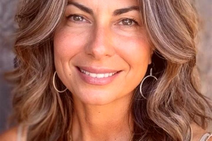 Zoe, 34, a brunette grey-eyed middle eastern companion based in Khiv. Offering Girlfriend Experience, OWO, Party Girl. Available for incall and outcall, day ...