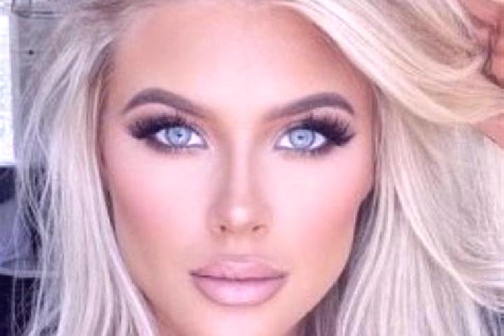 Zoe, 34, a platinum blonde grey-eyed ebony companion based in Waltham St Lawrence. Offering Tantra, OWO, GFE, Dinner Date. Available for incall and outcall, ...