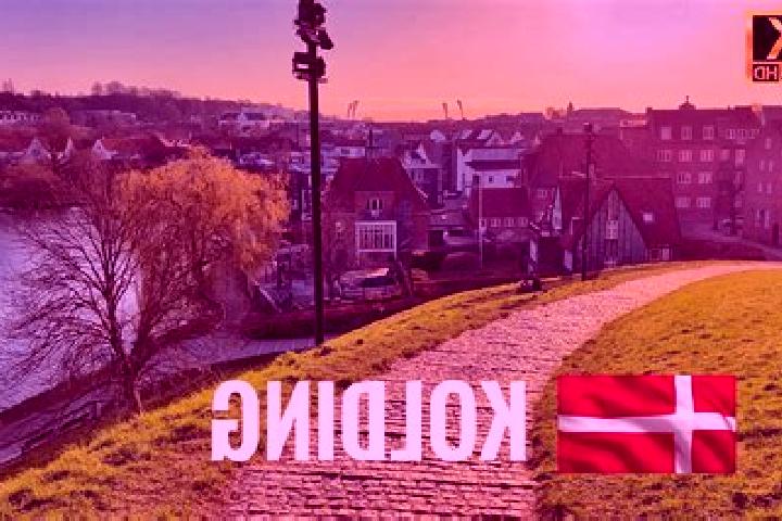 Zoe, 34 — Escort in Assentoft, Denmark