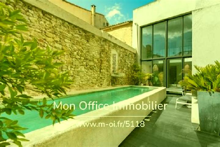Zoe, 34 — Escort in Lambesc, France