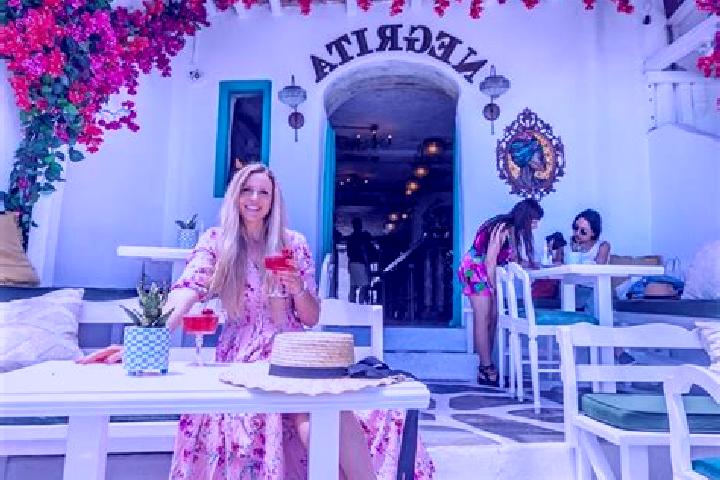Zoe, 34 — Escort in Magazia, Romania