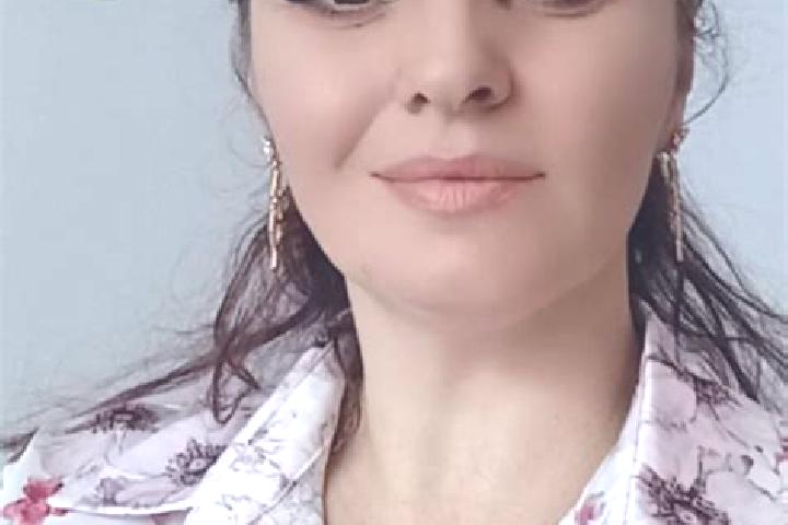 Zoe, 34 — Escort in Parvu Rosu, Romania