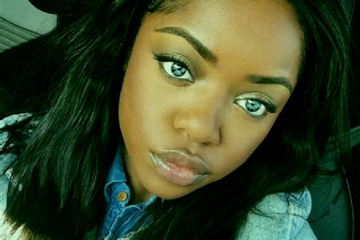 Zoe, 35, a black blue-eyed ebony companion based in Rejamulya. Offering GFE, Domination, Travel Companion, BDSM. Available for incall and outcall, day and ev...