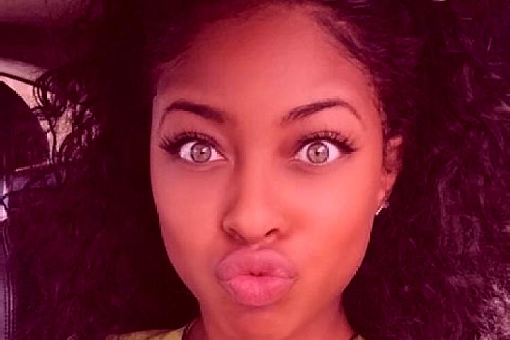 Zoe, 35, a black green-eyed ebony companion based in Graveson. Offering Duos, Travel Companion, Dinner Date, A-Level. Available for incall and outcall, day a...