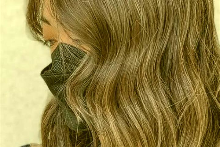 Zoe, 35, a brunette grey-eyed ebony companion based in Parrillas. Offering Overnight, CIM. Available for incall and outcall, day and evening dates.