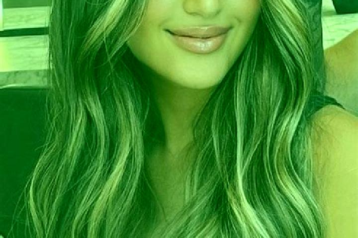 Zoe, 35, a dark blonde brown-eyed caribbean companion based in Yatou. Offering Roleplay, Girlfriend Experience, A-Level. Available for incall and outcall, da...