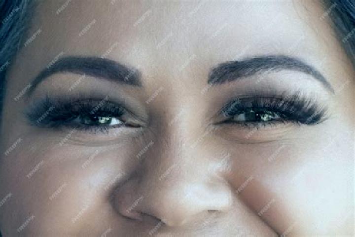 Zoe, 35, a red green-eyed latina companion based in Ajalvir. Offering BDSM, Couples, Massage, CIM. Available for incall and outcall, day and evening dates.