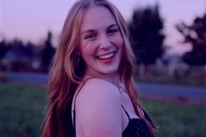 Zoe, 35 — Escort in Bothell, United States