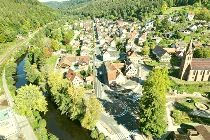 Zoe, 35 — Escort in Hofen an der Enz, Germany