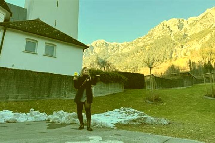 Zoe, 35 — Escort in Innerbraz, Austria
