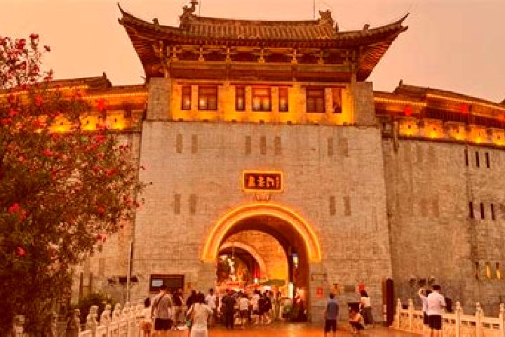 Zoe, 35 — Escort in Laocheng, China